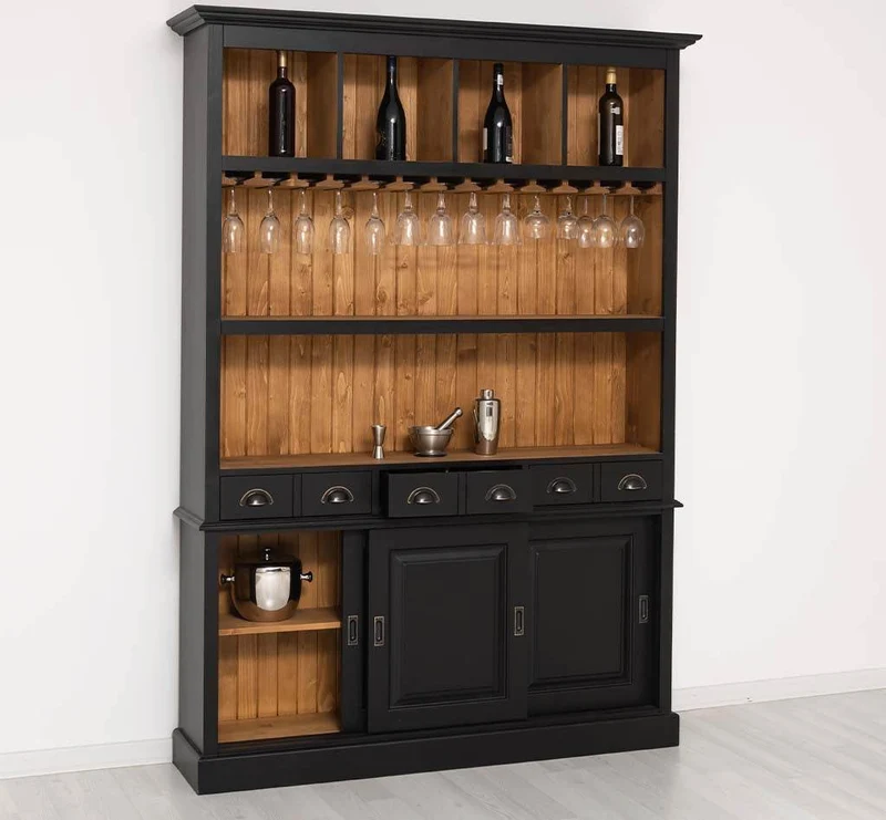 Buffetschrank aus Massivholz mit Glashalterungen in schwarz