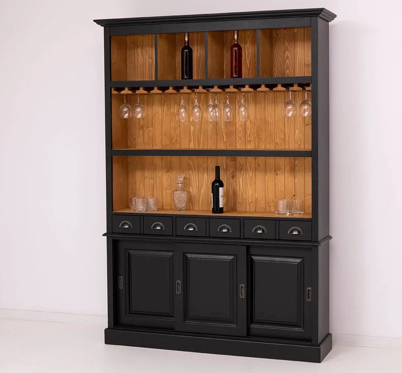 Buffetschrank aus Massivholz mit Glashalterungen in schwarz