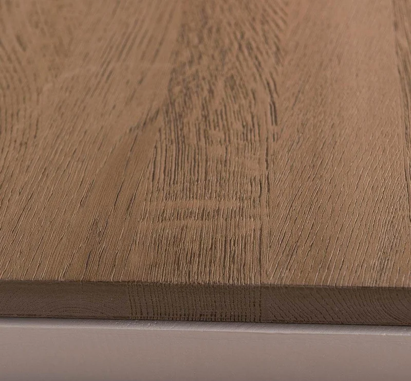 Sideboard aus Massivholz mit Doppeltür und Schublade