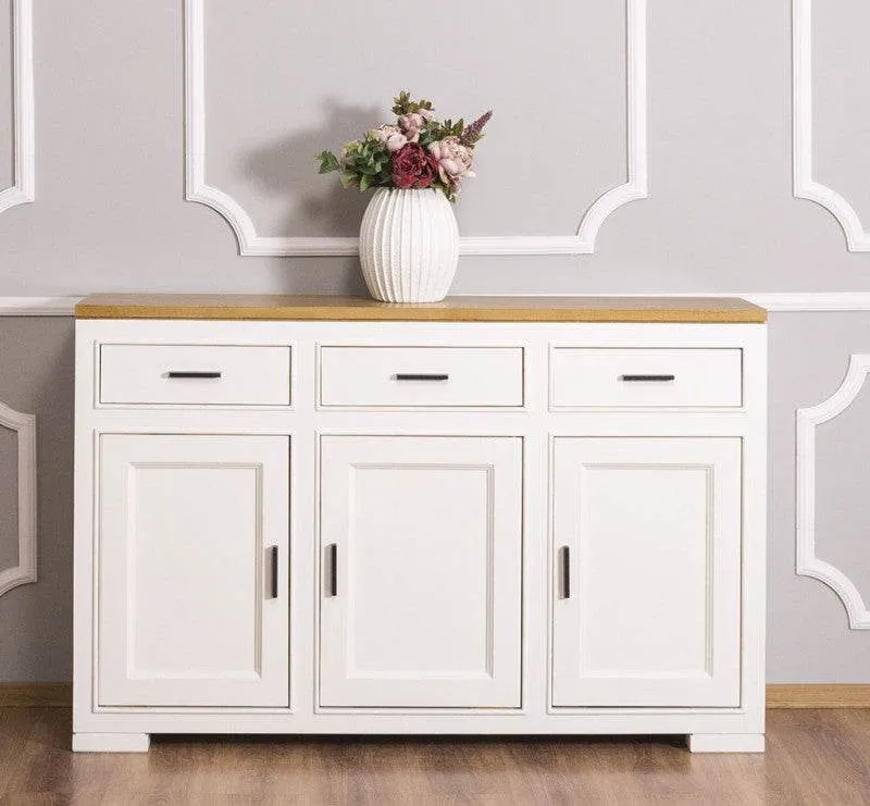 Sideboard aus Massivholz mit 3 Schubladen und 3 Türen