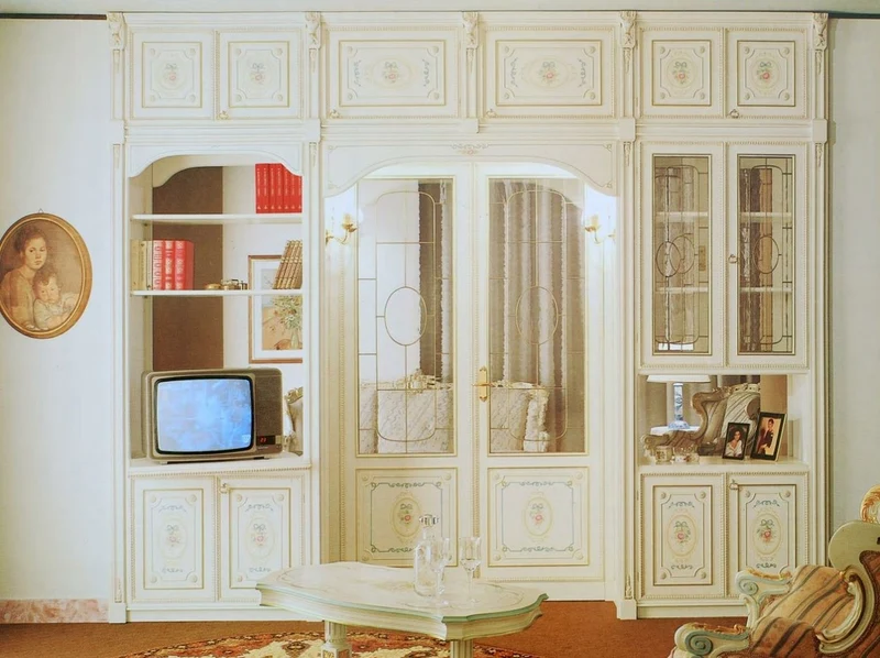 Casa Padrino Luxus Barock Schrank Weiß / Mehrfarbig / Gold - Barockstil Massivholz Wohnzimmerschrank - Barock Wohnzimmer Möbel - Luxus Qualität - Made in Italy