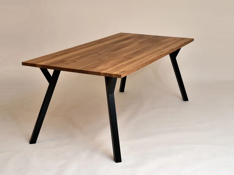 Tisch Kayo - Echtes Holz, echter Typ