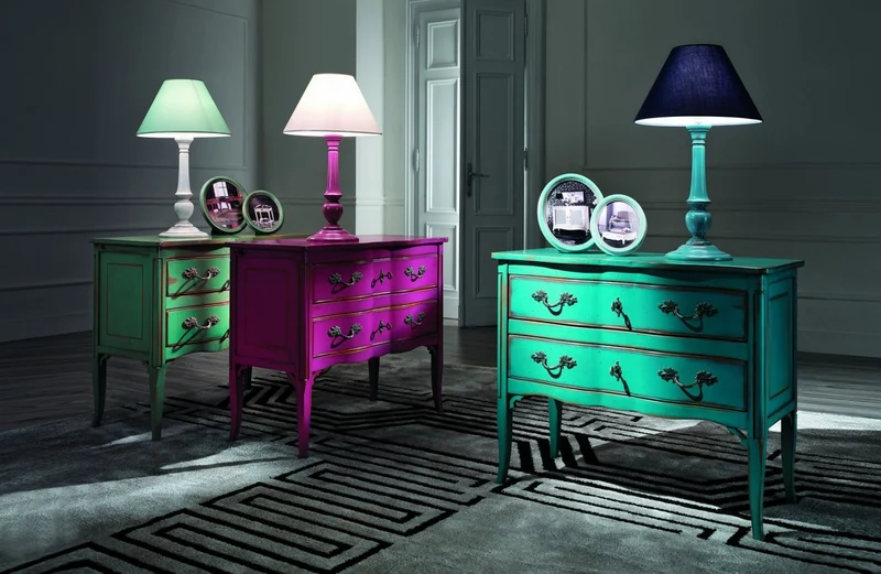 Casa Padrino Luxus Barock Kommode Antik Lila / Silber - Handgefertigte Massivholz Kommode mit 2 Schubladen - Barockstil Schlafzimmer Möbel - Barock Möbel - Luxus Qualität - Made in Italy