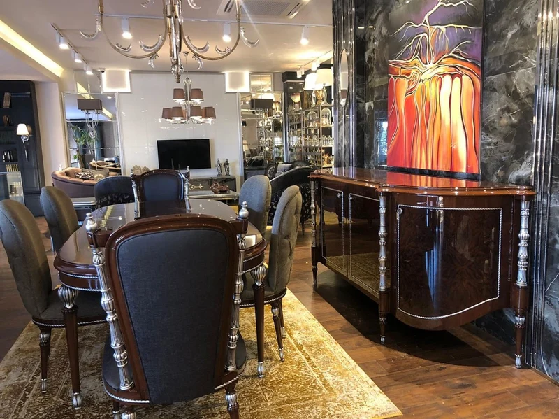 Casa Padrino Luxus Barock Sideboard Braun / Silber 240 x 62 x H. 100 cm - Edler Wohnzimmer Schrank mit 4 Türen - Barock Möbel