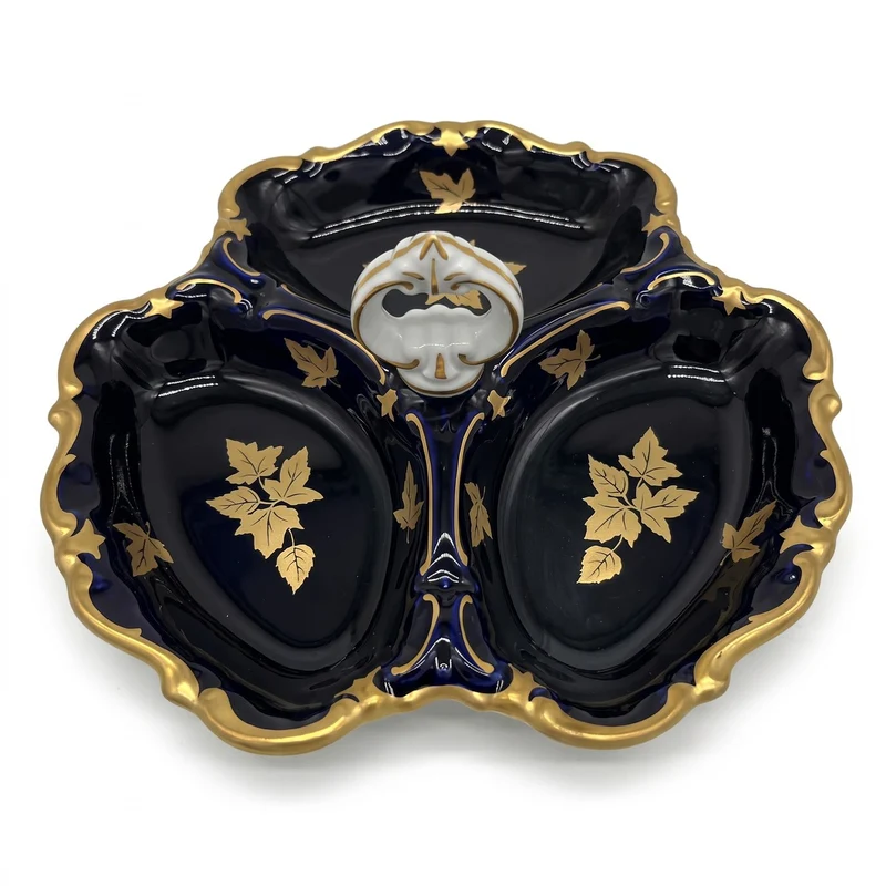 Casa Padrino Luxus Barock Porzellan Servierschale mit Tragegriff Dunkelblau / Weiß / Gold Ø 25 cm - Gebäck & Nuss Schale - Luxus Barock Accessoires - Reichenbach Porzellan - Made in Germany