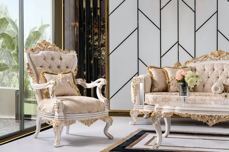 Casa Padrino Luxus Barock Wohnzimmer Set Beige / Weiß / Gold - 2 Barock Sofas & 2 Barock Sessel & 1 Barock Couchtisch - Luxus Wohnzimmer Möbel im Barockstil - Barock Möbel - Edel & Prunkvoll
