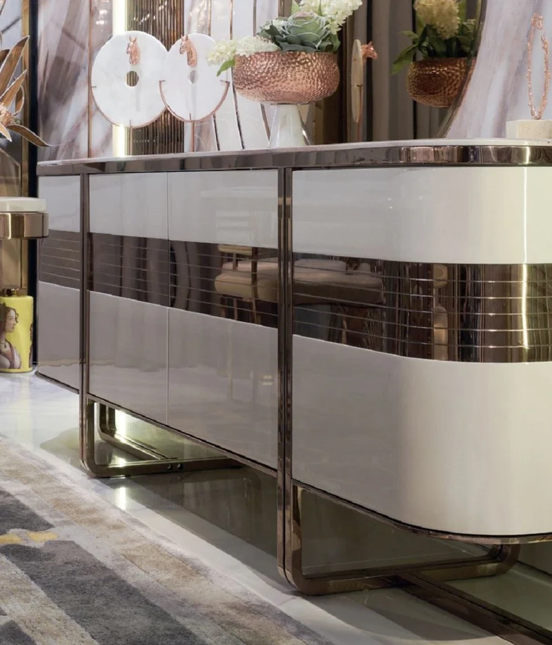 Casa Padrino Luxus Sideboard Creme / Weiß / Kupfer 230 x 55 x H. 89 cm - Edler Massivholz Schrank mit 4 Türen und Kunstmarmor Platte - Wohnzimmer Möbel - Hotel Möbel - Luxus Möbel