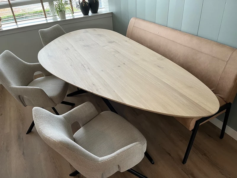 Eiken massief eettafel - Organisch Rond - Tullip eiken Eiken