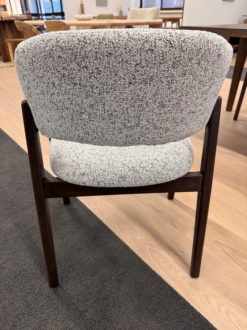 Eetkamerstoel 10 (configureer in 3D)