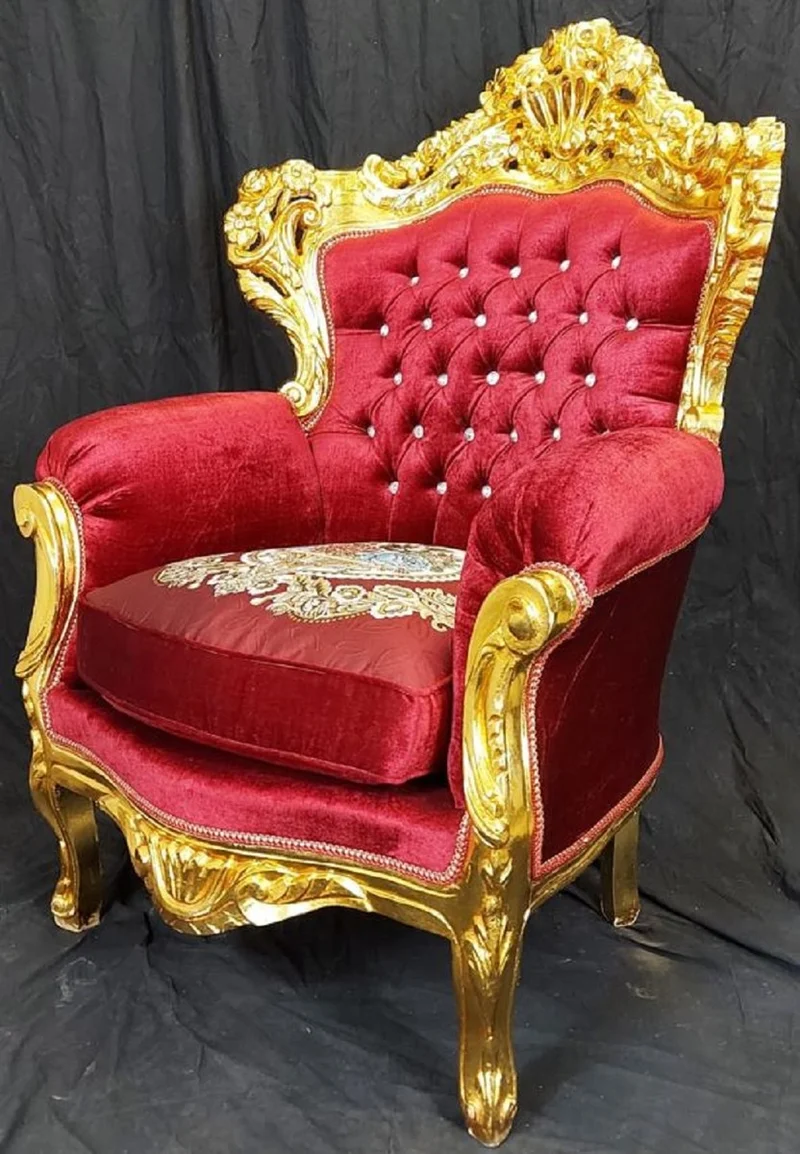 Casa Padrino Barock Wohnzimmer Set Bordeauxrot / Mehrfarbig / Gold - 1 Barock Sofa & 2 Barock Sessel - Wohnzimmer Möbel im Barockstil - Barock Möbel - Barock Wohnzimmer Einrichtung