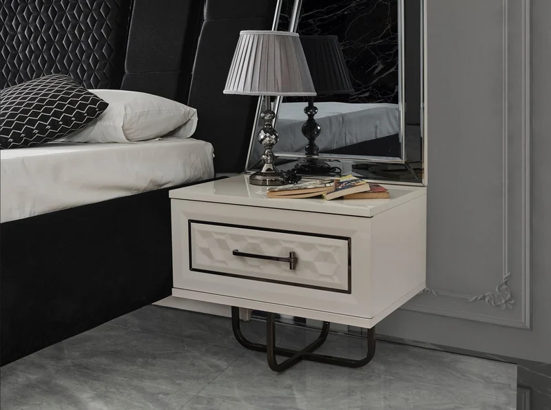 Casa Padrino Luxus Art Deco Schlafzimmer Set Schwarz / Weiß / Bronze - 1 Doppelbett mit Kopfteil & 2 Nachtkommoden - Art Deco Schlafzimmer Möbel - Luxus Schlafzimmer Möbel - Luxus Einrichtung