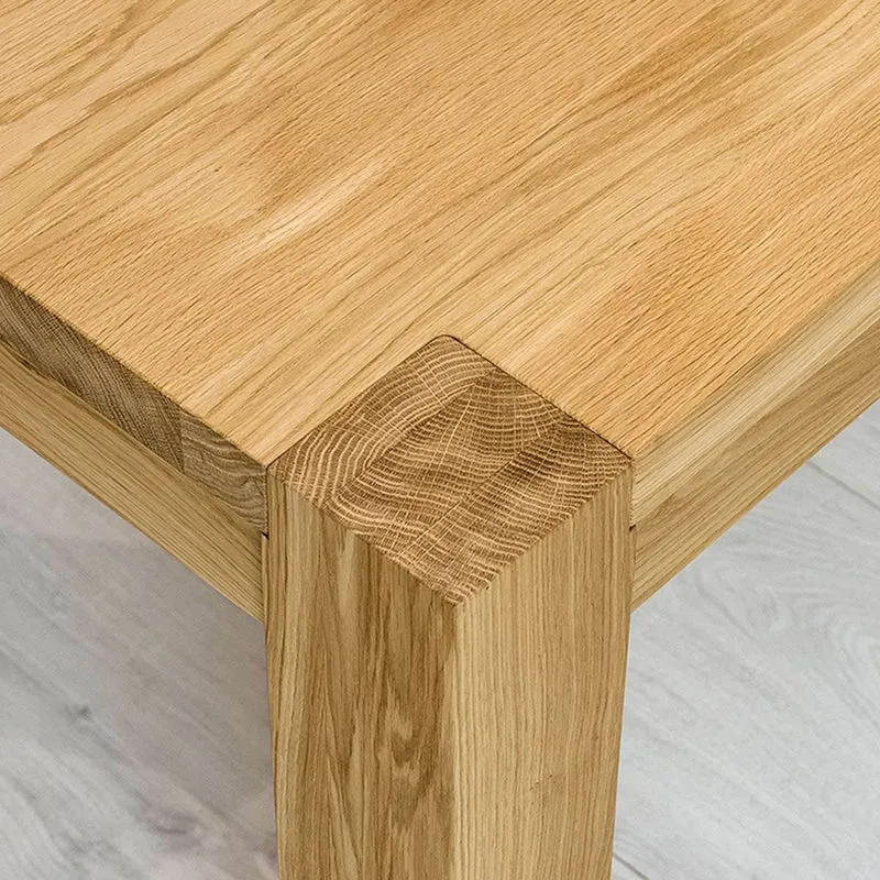 Moderner Esstisch aus massiver Eiche | Tisch Gustav in verschiedenen Größen
