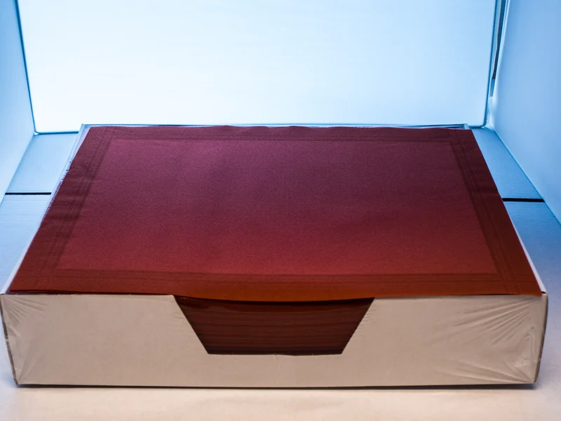 Placemats 30 x 40 Bordeaux, Airlaid doos a 1.000 Stuks.