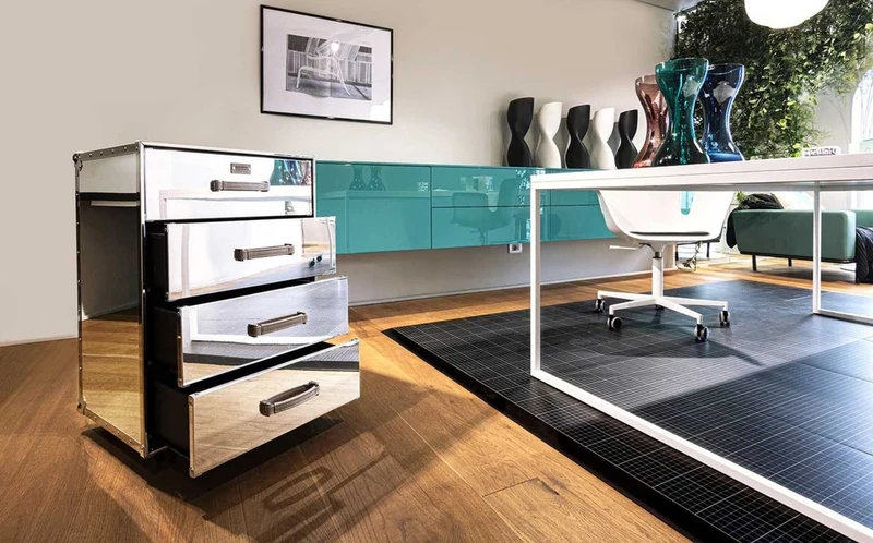 Casa Padrino Luxus Kommode im Koffer Design Silber 52 x 43 x H. 75 cm - Handgefertigte verspiegelte Aluminium Kommode mit 4 Schubladen und Rollen - Wohnzimmer & Büro Möbel