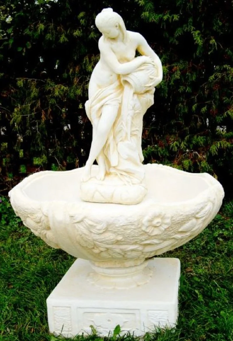 Casa Padrino Jugendstil Gartenbrunnen Frau mit Krug gießt Wasser Weiß / Beige Ø 92 x H. 133 cm - Barock & Jugendstil Gartendeko Brunnen