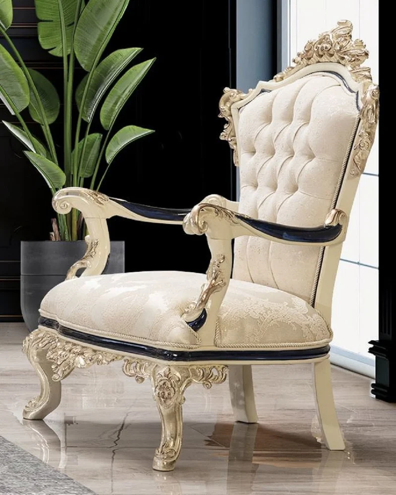 Casa Padrino Luxus Barock Wohnzimmer Set Weiß / Creme / Schwarz / Antik Gold - 2 Barock Sofas & 2 Barock Sessel & 1 Barock Couchtisch - Luxus Wohnzimmer Möbel im Barockstil - Barock Möbel
