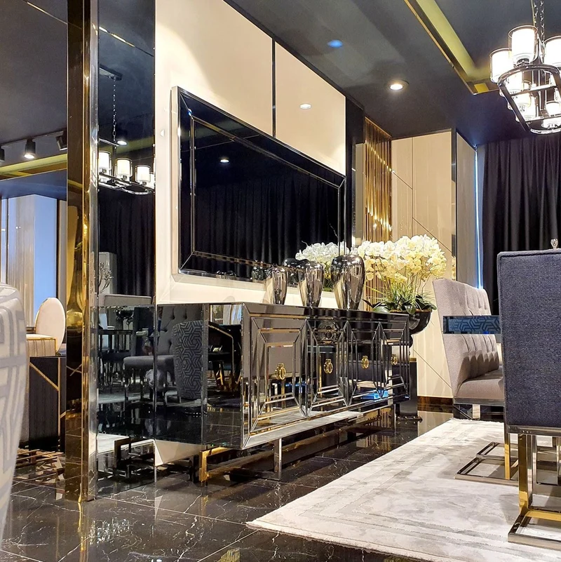 Casa Padrino Luxus Sideboard Silber / Gold 220 x 50 x H. 85 cm - Verspiegeltes Sideboard mit 4 Türen - Luxus Möbel