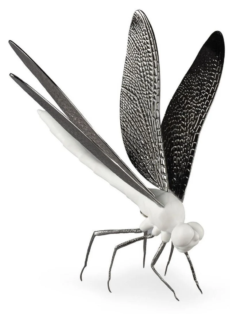 Casa Padrino Luxus Porzellan Figur Libelle Matt Weiß / Schwarz 20 x 22,9 x H. 20 cm - Hochwertige Deko Skulptur - Erstklassische Qualität - Made in Spain