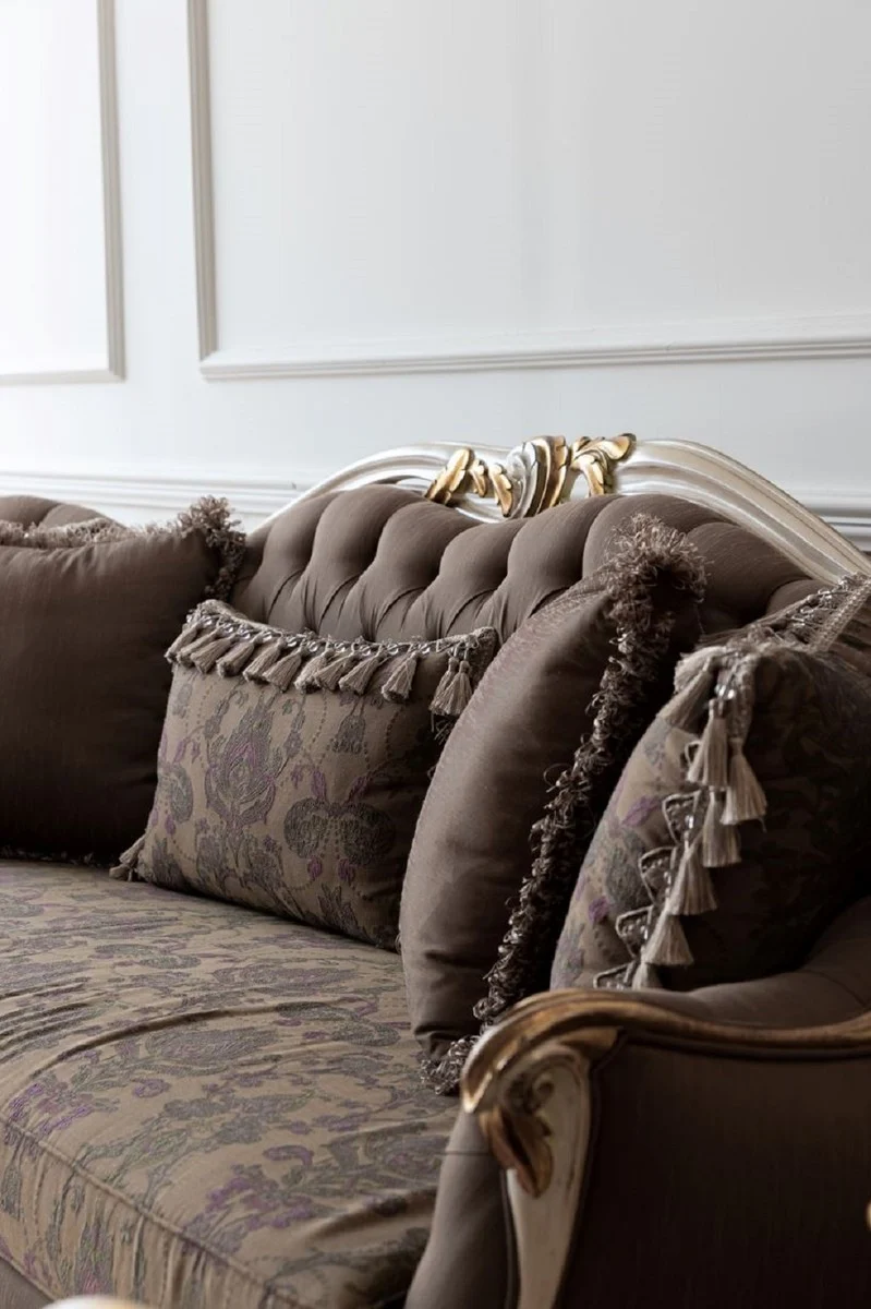 Casa Padrino Luxus Barock Sofa Braun / Cremefarben / Weiß / Gold - Handgefertigtes Wohnzimmer Sofa - Barock Wohnzimmer Möbel