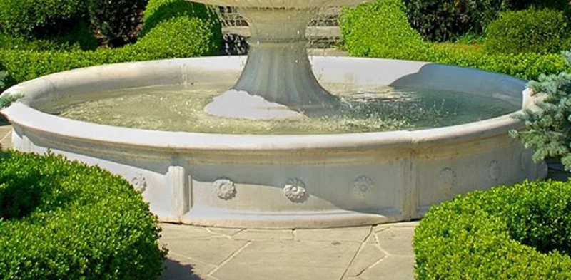 Casa Padrino Barock Springbrunnen Umrandung Weiß Ø 265 x H. 40 cm - Runde Gartenbrunnen Umrandung - Brunnen Umrandung - Prunkvolle Gartendeko im Barockstil