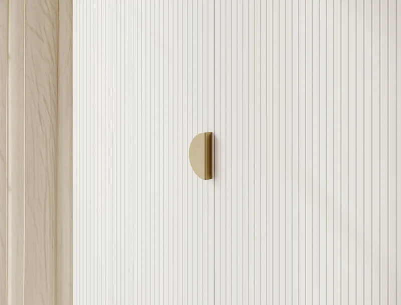 Drehtürenschrank Moonir mit langem Kleiderstange und sieben Regalen, 150 cm, Weiß