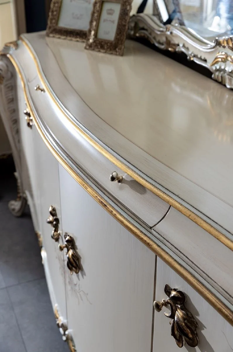 Casa Padrino Luxus Barock Sideboard Cremefarben / Weiß / Gold - Prunkvoller Massivholz Schrank mit 4 Türen und Schublade - Barock Möbel