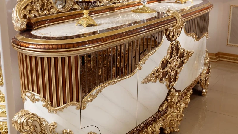 Casa Padrino Luxus Barock Möbel Set Weiß / Braun / Gold - 1 Barock Sideboard mit 4 Türen & 1 Barock Wandspiegel - Handgefertigte Barock Möbel - Edel & Prunkvoll