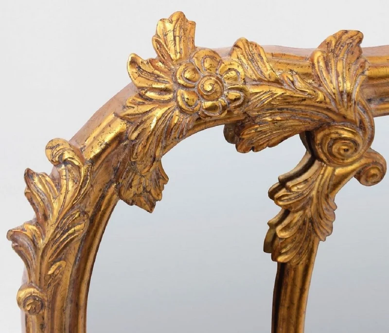 Casa Padrino Luxus Barock Spiegel Antik Gold - Prunkvoller Wandspiegel im Barockstil - Antik Stil Garderoben Spiegel - Wohnzimmer Spiegel - Barock Möbel