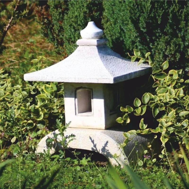 Casa Padrino Garten Leuchte im Japanischen Stil Pagode Weiß H. 53 cm - Garten Beleuchtung