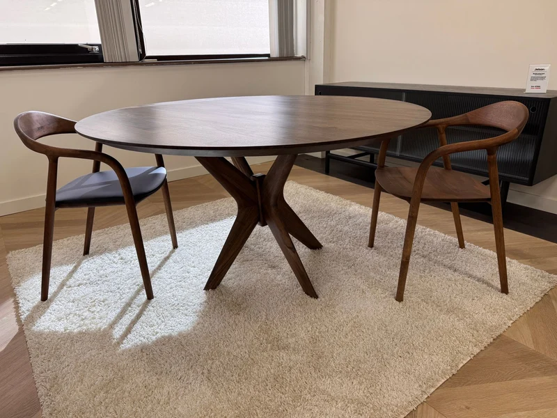 Walnoot houten eettafel - Rond - Nica walnoot