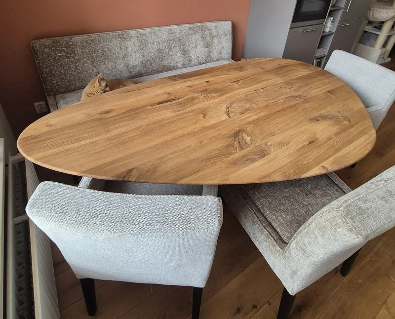 Keramische eettafel Iconic Cipollino- Rond Organisch - Tullip eiken - Japandi