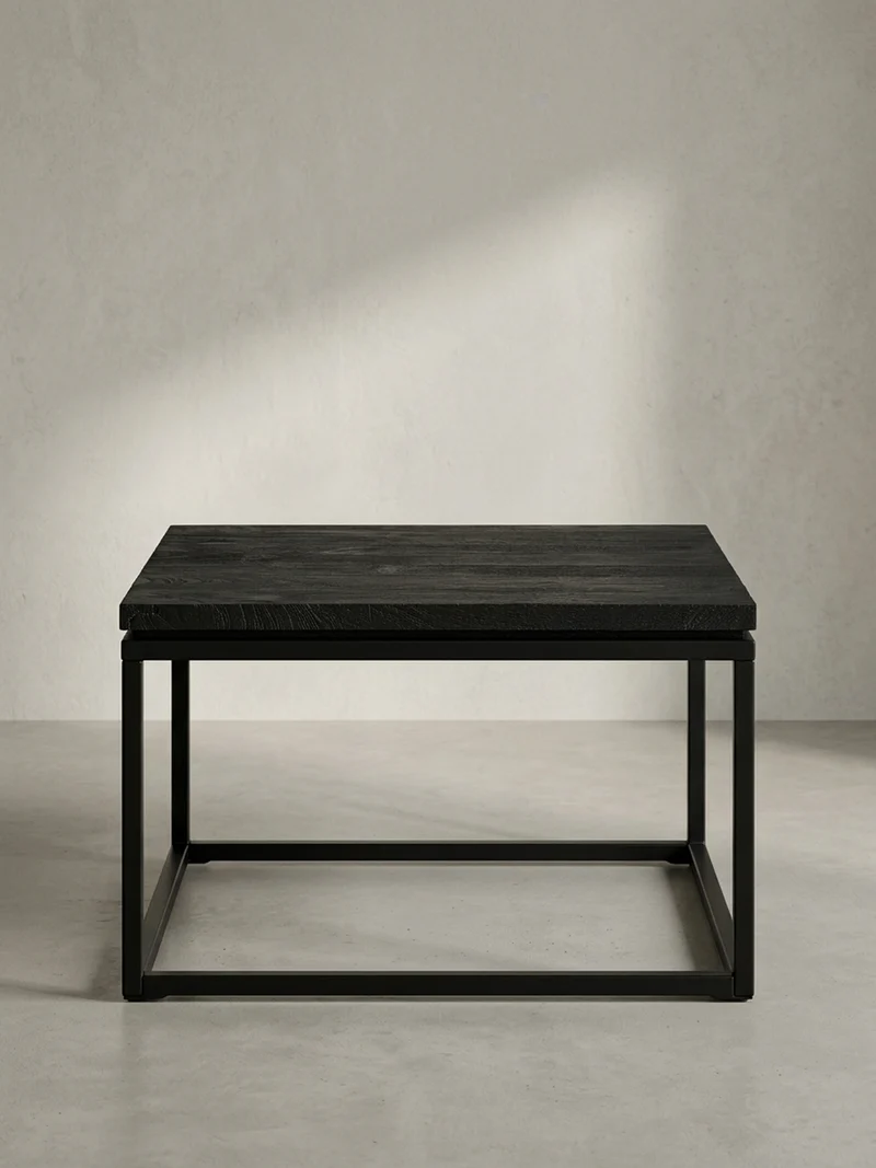 Couchtisch aus Mango Massivholz und Metall, Quadratisch, Natürliche Holzmaserung, Moderner Stil