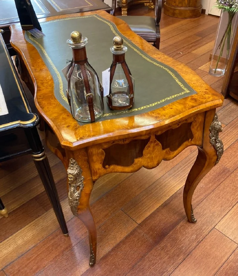 Casa Padrino Luxus Barock Schreibtisch Hellbraun / Dunkelbraun / Grün - Handgefertigter Massivholz Sekretär mit 3 Schubladen - Edle Barock Büro Möbel