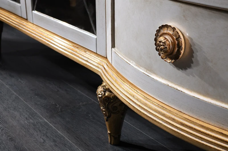 Casa Padrino Luxus Barock Fernsehschrank Weiß / Gold 241 x 43 x H. 67 cm - Barock Wohnzimmerschrank mit 4 Türen und Schublade