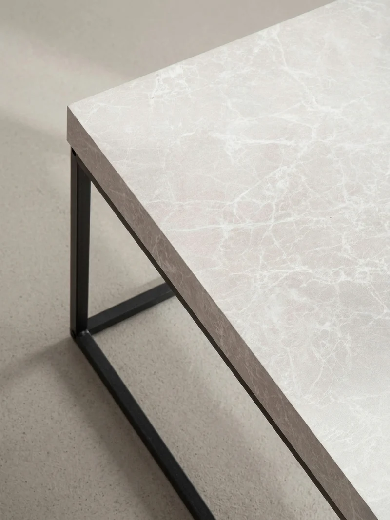 Couchtisch in Stein-Optik mit Metallbeinen, Modernes Design, Rechteckig, Groß