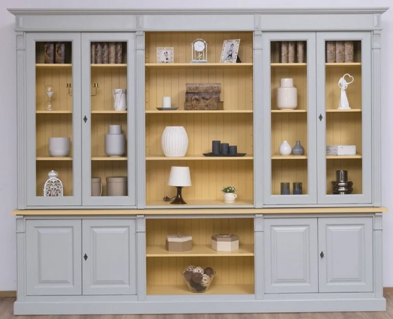 Casa Padrino Landhausstil Wohnzimmerschrank Grau / Gelb 286 x 51 x H. 228 cm - Massivholz Schrank - Bücherschrank - Regalschrank - Landhausstil Möbel
