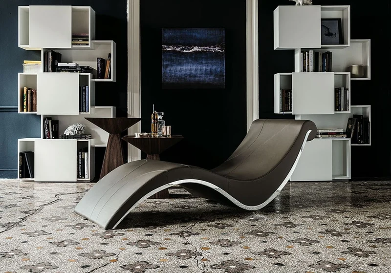 Casa Padrino Luxus Designer Liegesessel mit Rollen Braun / Silber 200 x 70 x H. 70 cm - Edle Kunstleder Chaiselongue - Relax Sessel - Relax Liege - Luxus Wohnzimmer Möbel