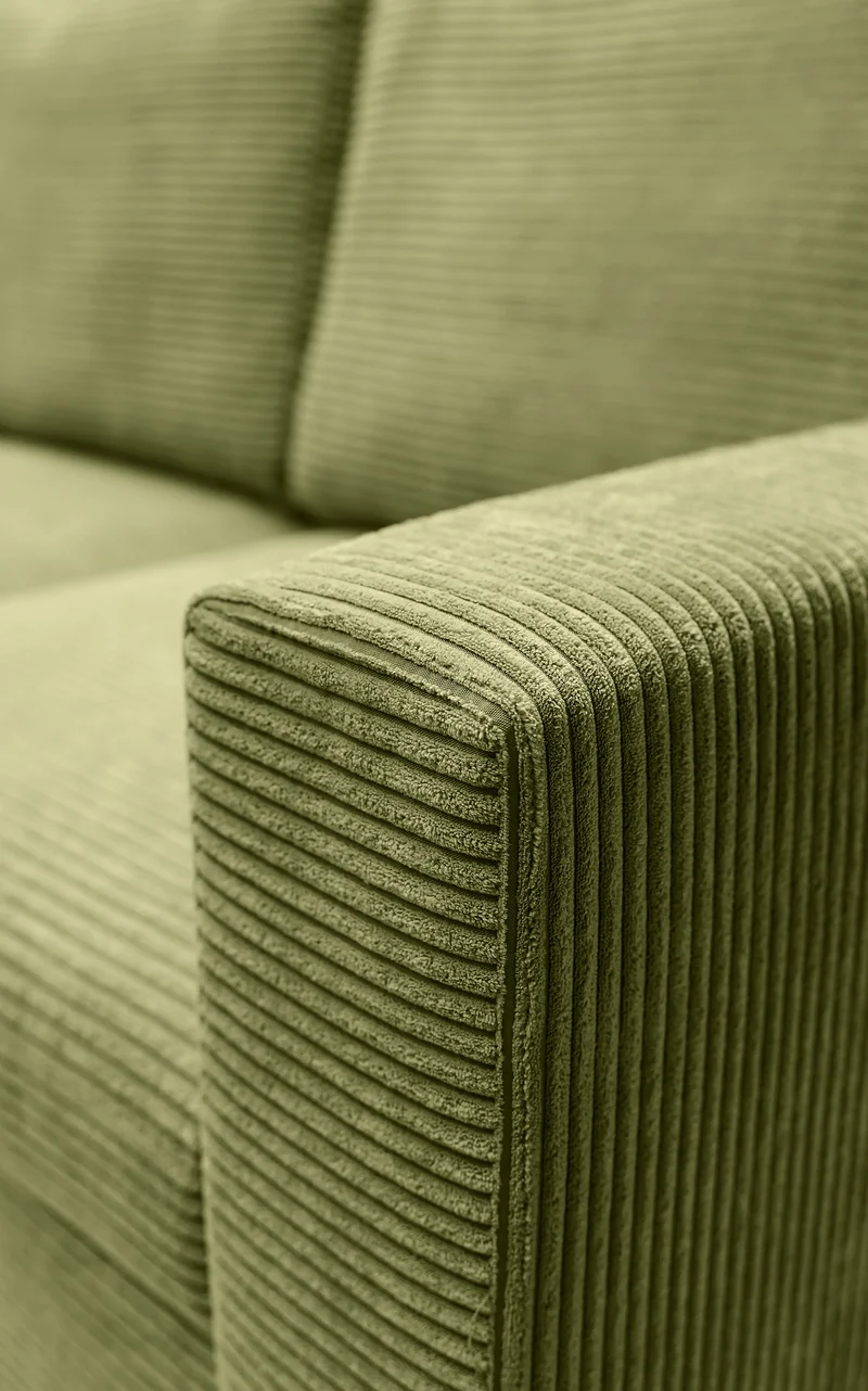 Ecksofa mit Schlaffunktion Nalika, L-förmig, mit Stauraum, pistaziengrüner Cordstoff, linksseitig
