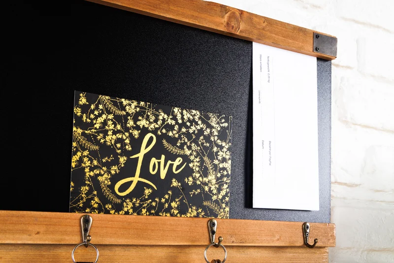 Alltagshelfer Wandboard MURAL 80cm Pinie Kreidetafel Haken