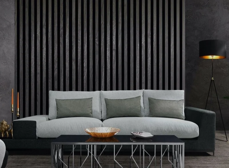 Casa Padrino Luxus Wohnzimmer Sofa mit dekorativen Kissen Hellgrau / Schwarz 337 x 100 x H. 57 cm - Luxus Wohnzimmer Möbel