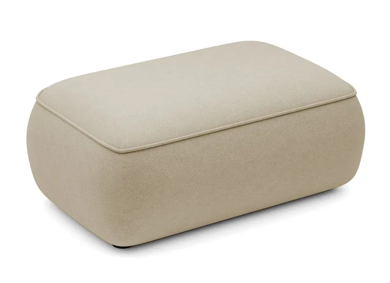 Beiger Ovo-Pouf aus Velours in leicht zu reinigendem Stoff