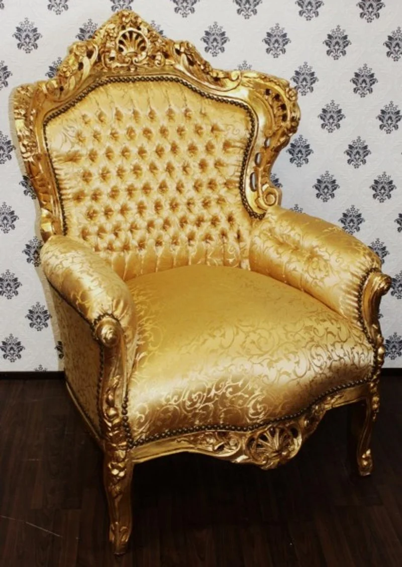 Casa Padrino Barock Sessel King im Antik Stil, goldfarbenes Muster und Gold, 85 x 85 x H. 120 cm