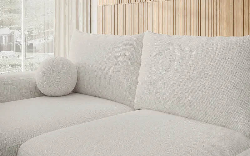Ecksofa mit Schlaffunktion Carnos, L-förmig mit Ball, einzelne Kissen, cremefarbener hydrophober Chenille, linksseitig