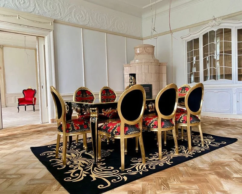 Pompöös by Casa Padrino Barock Luxus Esszimmer Set - Pompööser Barock Esstisch mit Glasplatte und 8 Stühlen designed by Harald Glööckler - Barock Esszimmermöbel