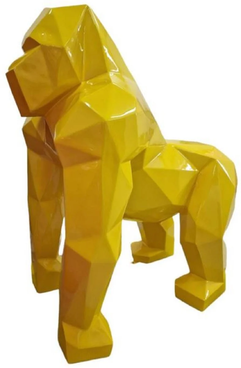 Casa Padrino Luxus Designer Deko Skulptur Gorilla Affe Gelb 118 x 78 x H. 128 cm - Riesige Gartenskulptur - Lebensgroße Skulptur - XXL Deko Skulptur - XXL Deko Figur - Abstrakte Luxus XXL Tierfigur