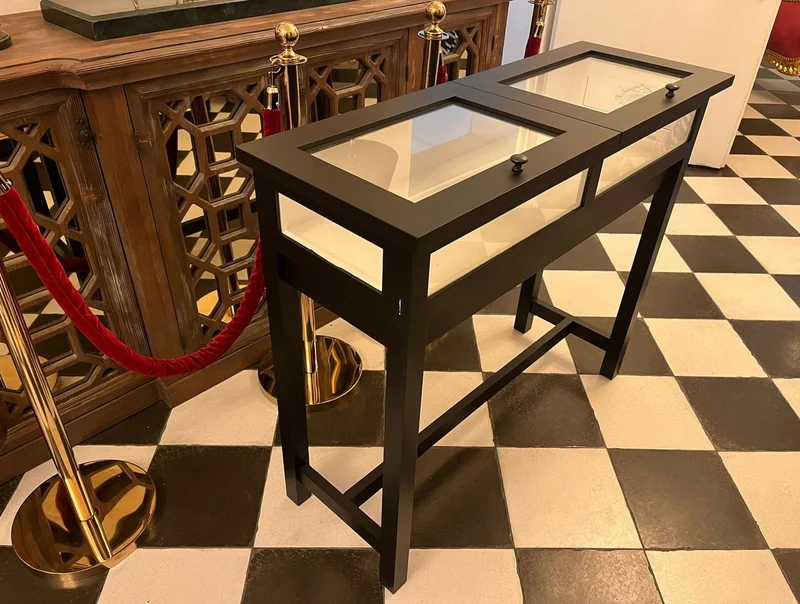 Casa Padrino Landhausstil Ladenvitrine Schwarz / Weiß 110 cm