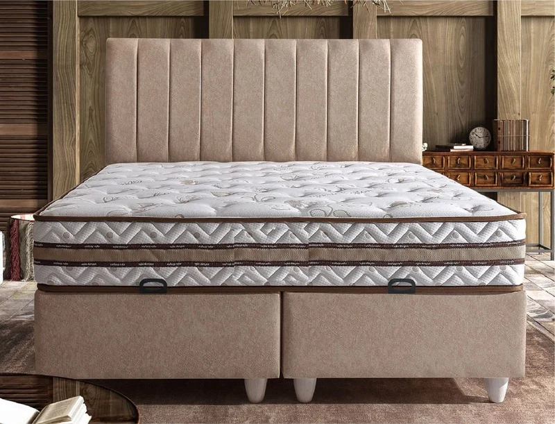 Casa Padrino Luxus Doppelbett Beige / Weiß - Verschiedene Größen - Massivholz Bett mit Kopfteil und Matratze - Schlafzimmer Möbel - Hotel Möbel - Luxus Möbel