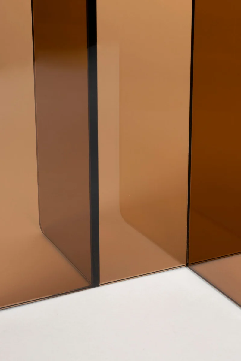 Beistelltisch Linea aus Glas in Braun, rund und modern von Zuiver