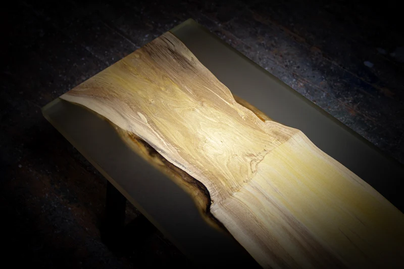 Lina - Couchtisch aus Zitronenholz Massivholz