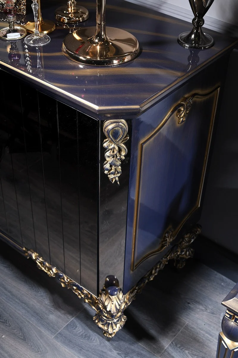Casa Padrino Luxus Barock Wohnzimmer Set Blau / Gold / Schwarz - Sideboard und 3 Spiegel - Barockmöbel